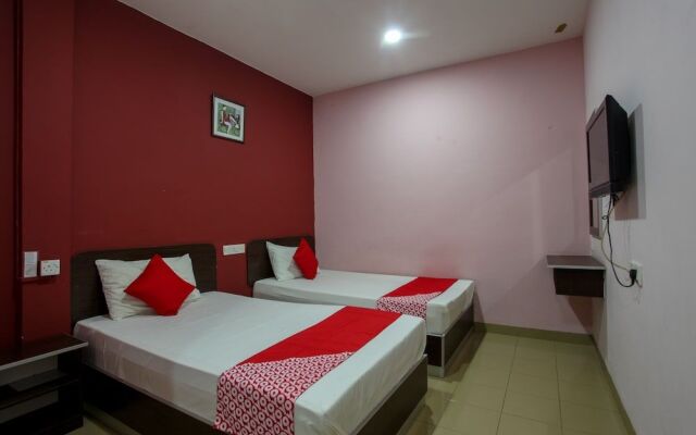 OYO 89539 Hotel Siswa
