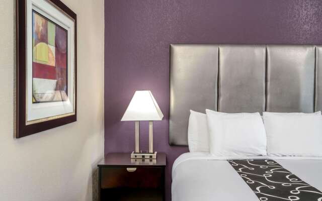 La Quinta Inn & Suites by Wyndham Canton MS