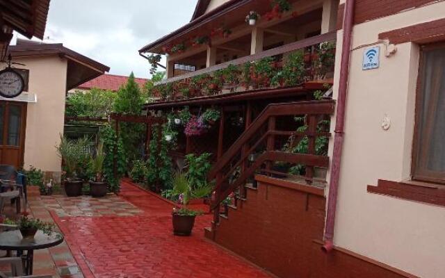 Casa Ecaterina 2 Mai