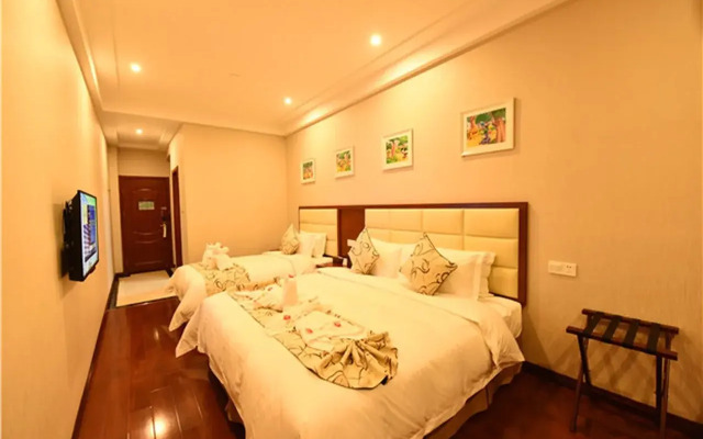 The Savile Residence Hotel