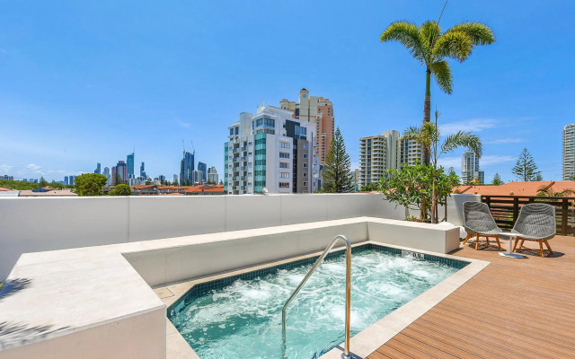 Qube Broadbeach