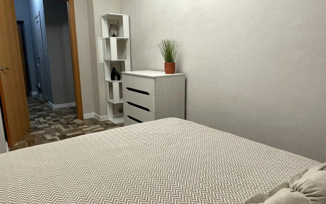 Апартаменты на набережной Ярыгинская 3