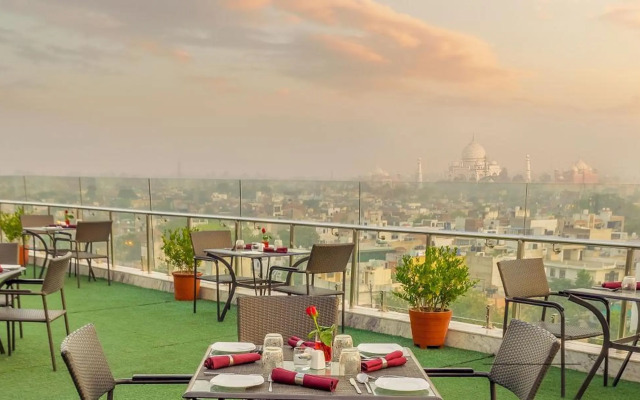 Radisson Hotel Agra