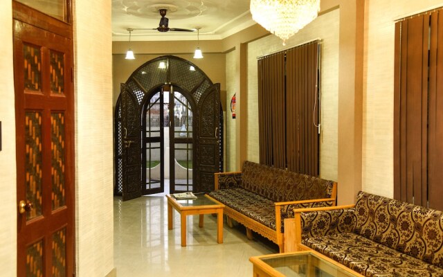 OYO 12445 Hotel Marhaba United