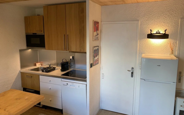 Modern Alpine Apartment