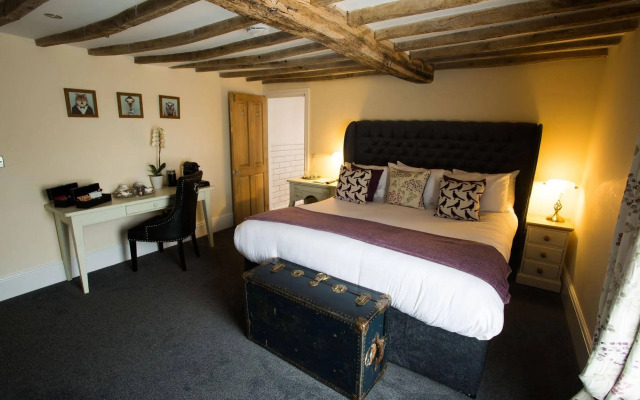 The Vicarage Freehouse & Rooms