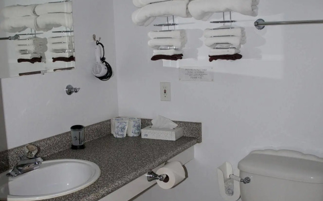 Crescent Motel
