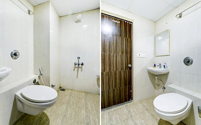 OYO SilverKey 80945 Ace Hotel