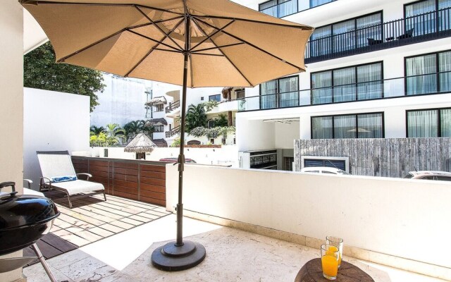 Breathtaking 2 Bedroom, Private Terrace - Bbq