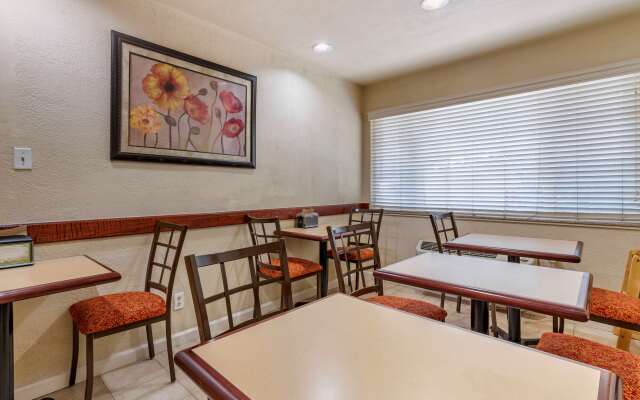 Best Western Town House Lodge