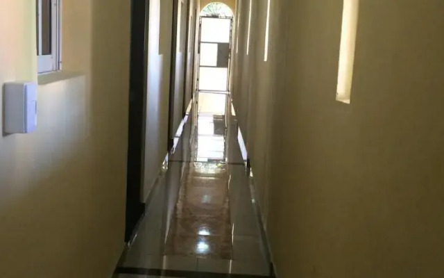 Economy Rooms Jaleo