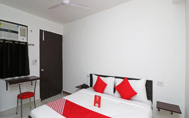 OYO Flagship 26898 Galleria