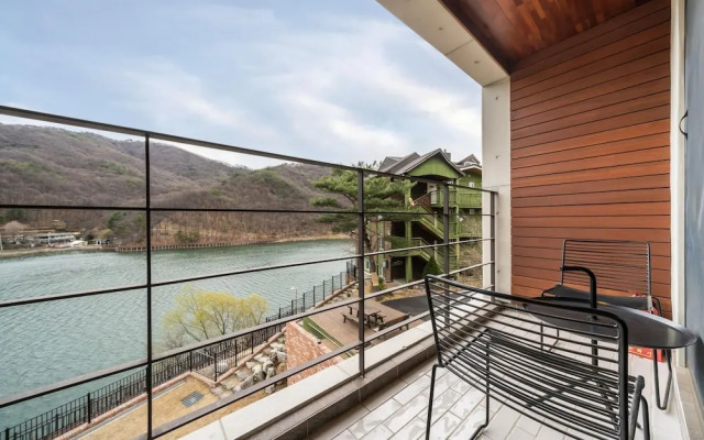 Namyangju Reina Hotel