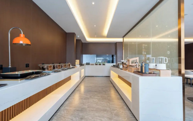 World Hotel  Jinan CBD MixC Branch