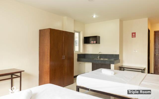 ZEN Rooms Basic 10th Ave Cubao