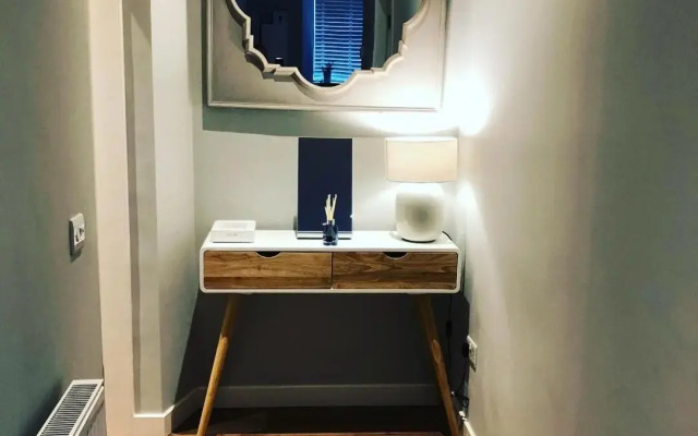 The Lane Apartment