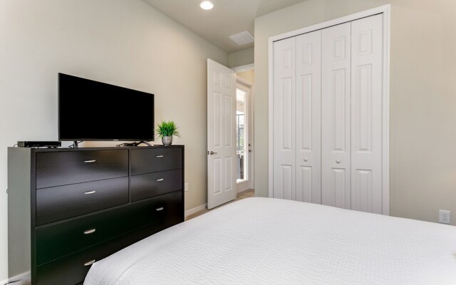 4007 Oakrise Loop