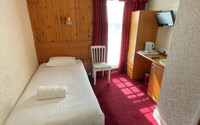 Fjaerland Hotel