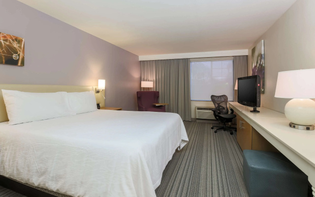 Hilton Garden Inn Bakersfield