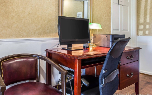 Quality Inn Conyers I-20