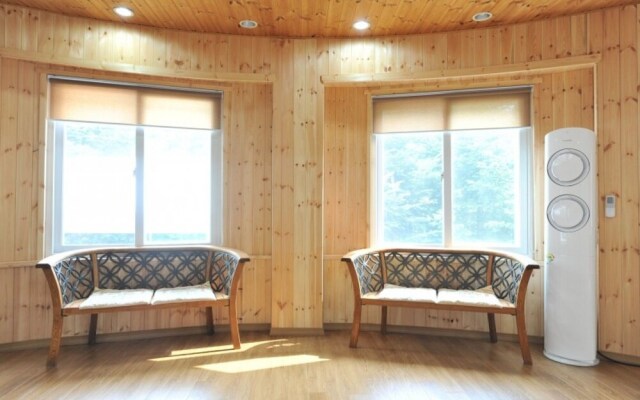 Gapyeong Top Pension