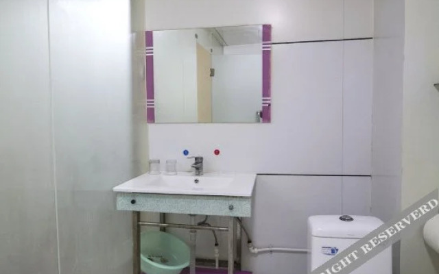 Runtong Express Hotel