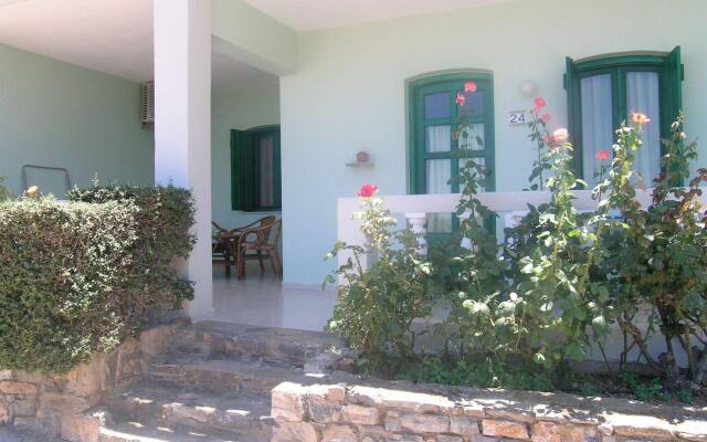 Adrakos Apartments - Adults Only