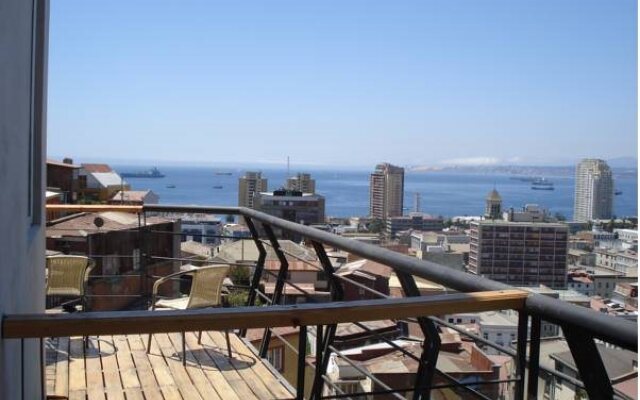 Valparaiso Experience