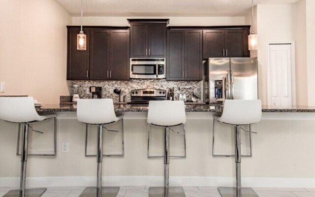 1592mvd 4 Bedroom Townhouse