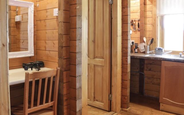 The Gathering - Blossom Cabin
