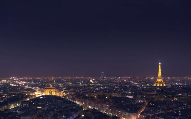 Hyatt Regency Paris Etoile Hotel
