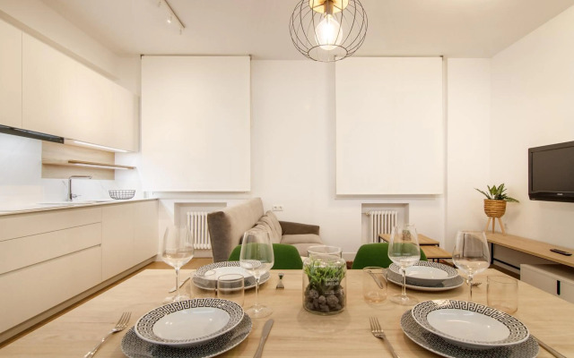 Elegante y Recién Reformado en Abando