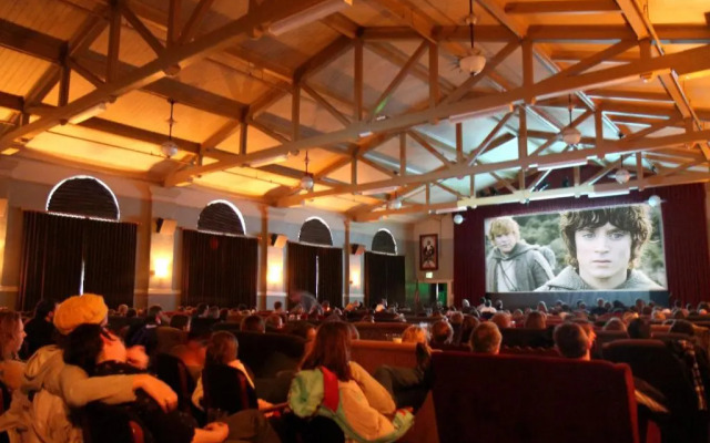 McMenamins Kennedy School