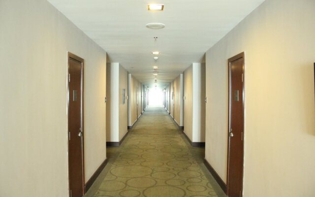 Dua Sentral Suites