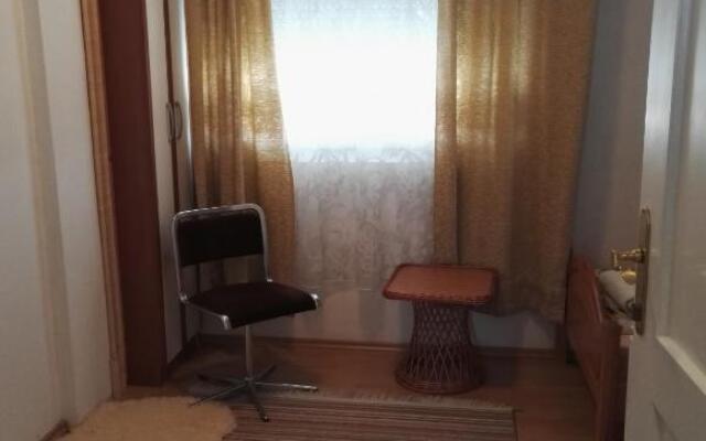 Prenociste Orhideja