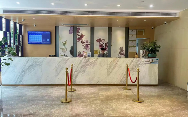 Lavande Hotel Guangzhou Taigucang Shayuan Station – Lobby – Guangzhou