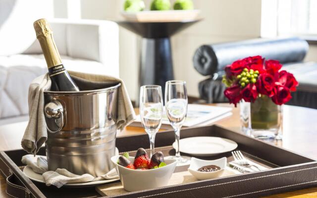Radisson Blu Plaza El Bosque Santiago