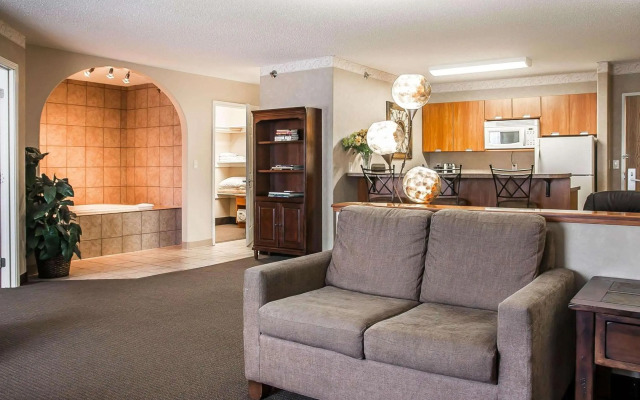 Sleep Inn & Suites Conference Center and Water Park