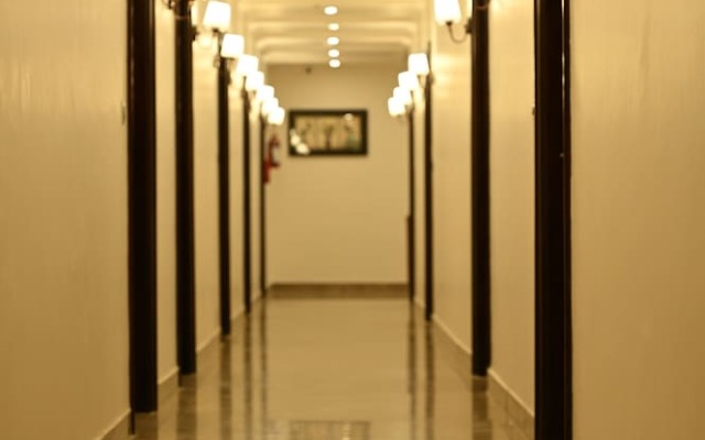 The Hotel Js Souvenir