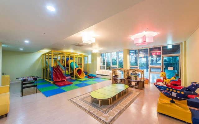 The Four Graces Resort