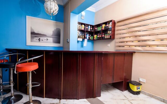 D'Tavern Apartment