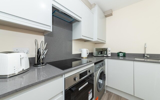 Modern 2bedroom Flat Freeparking