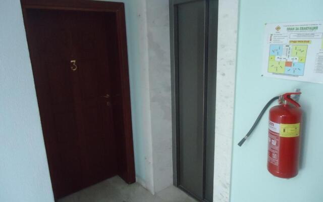 Thomas Palace Apartments