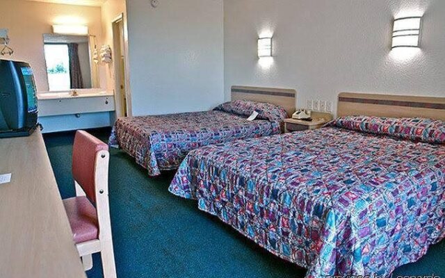 Motel 6