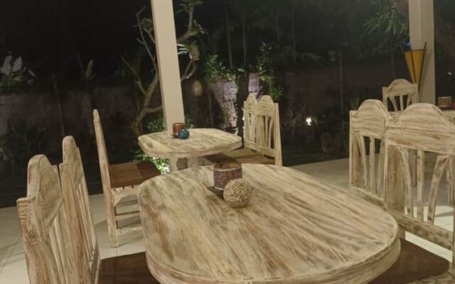 Utama Villas Beach Front Candidasa