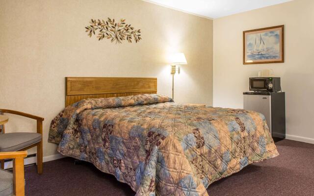 Rodeway Inn Waterford - New London