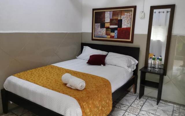 Hotel Aldea Pura Vida