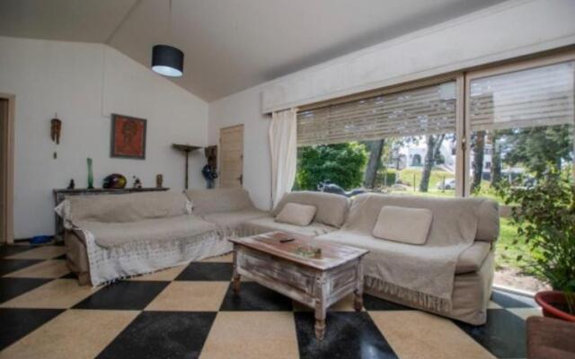 Georgy house