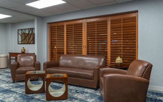 Best Western Plus Dalton Inn