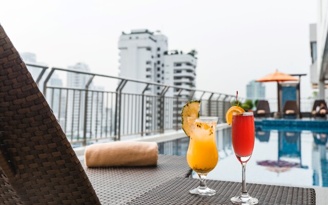 Adelphi Suites Bangkok
